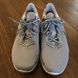 Nike Renew - size 9.5